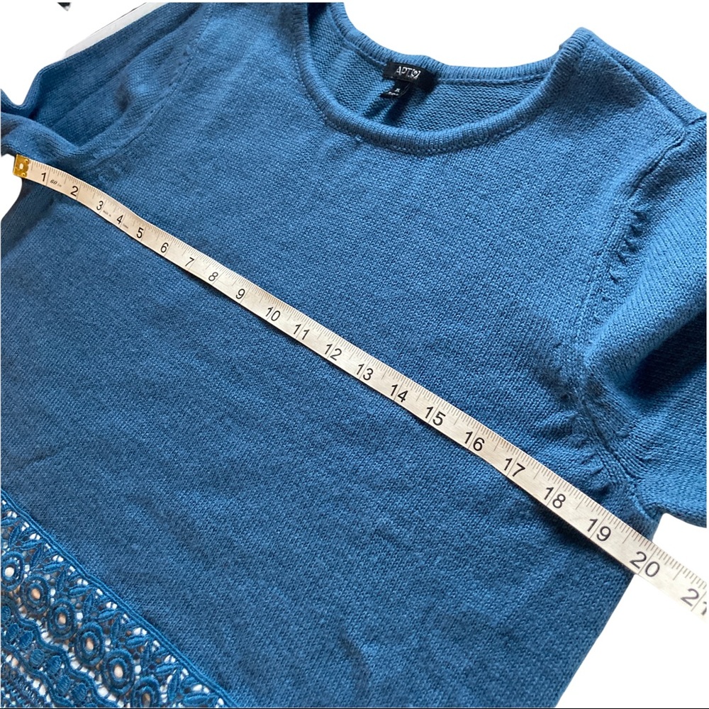 Apt 9 women's Blue Lace Detail Crew Neck Long Sleeved Sweater size XL - Picture 8 of 11
